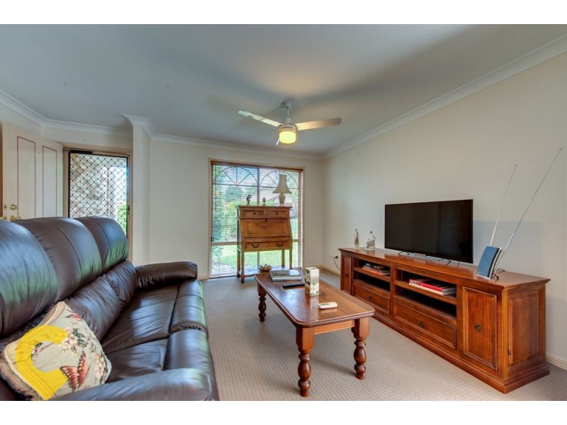 5 Fraser Place, Forest Lake QLD 4078