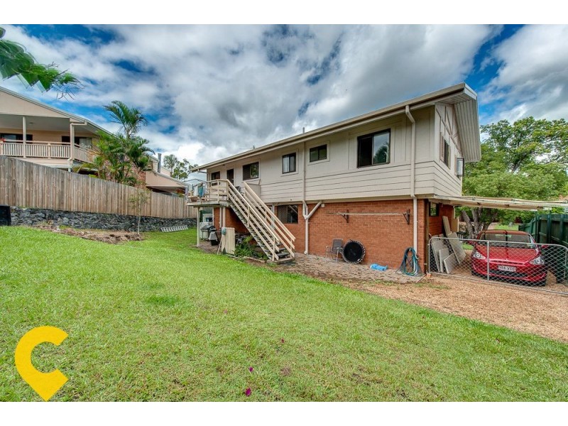 11 Pallert Street, Middle Park QLD 4074