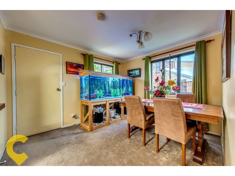 11 Pallert Street, Middle Park QLD 4074