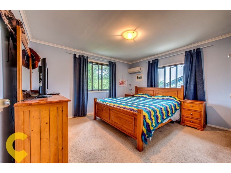 11 Pallert Street, Middle Park QLD 4074