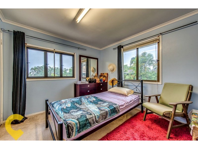 11 Pallert Street, Middle Park QLD 4074