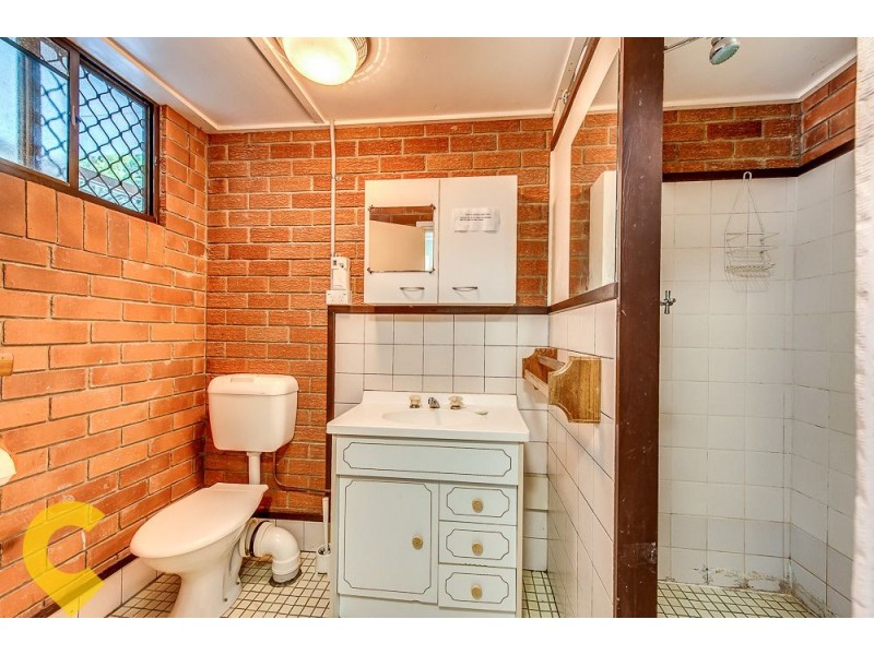 11 Pallert Street, Middle Park QLD 4074