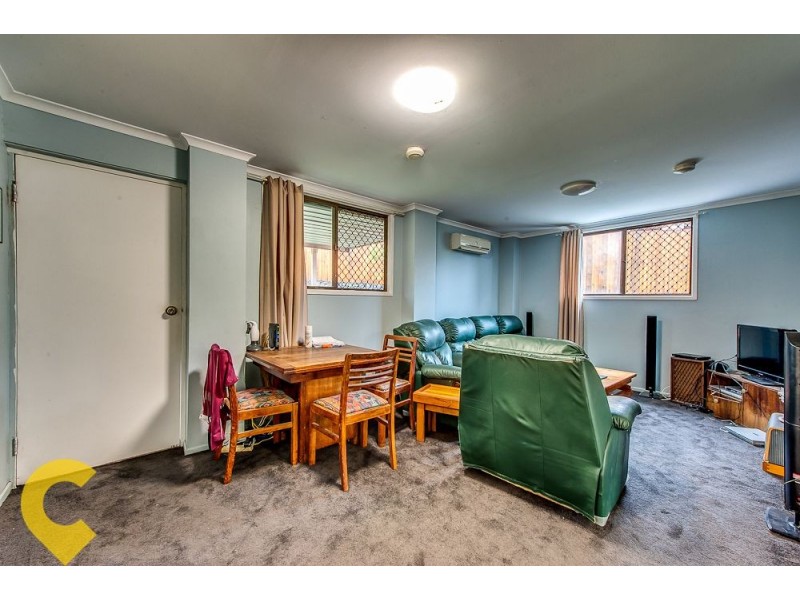 11 Pallert Street, Middle Park QLD 4074