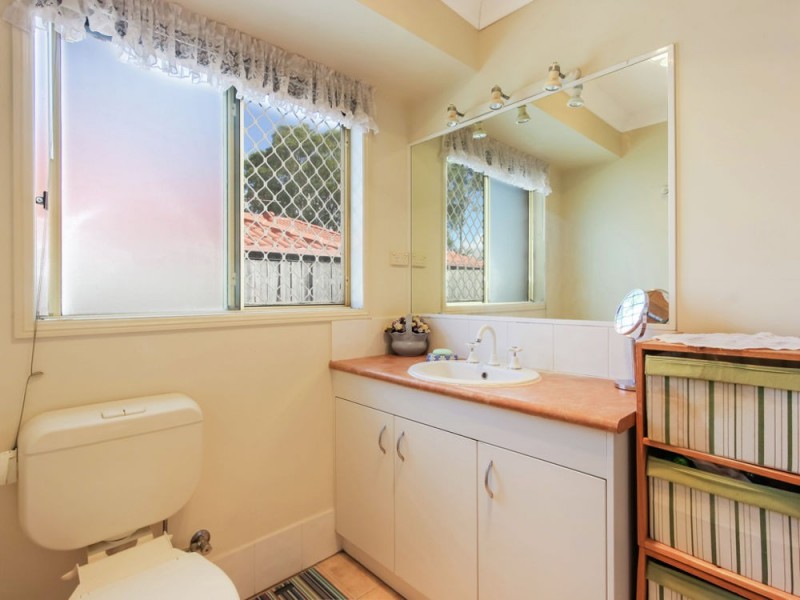 30 Balmoral Place, Forest Lake QLD 4078