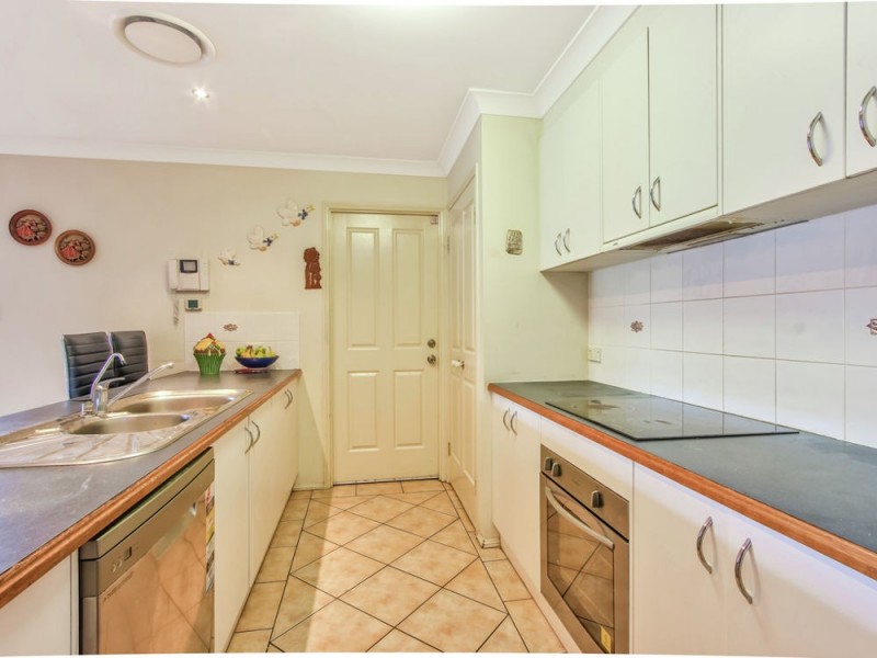 30 Balmoral Place, Forest Lake QLD 4078