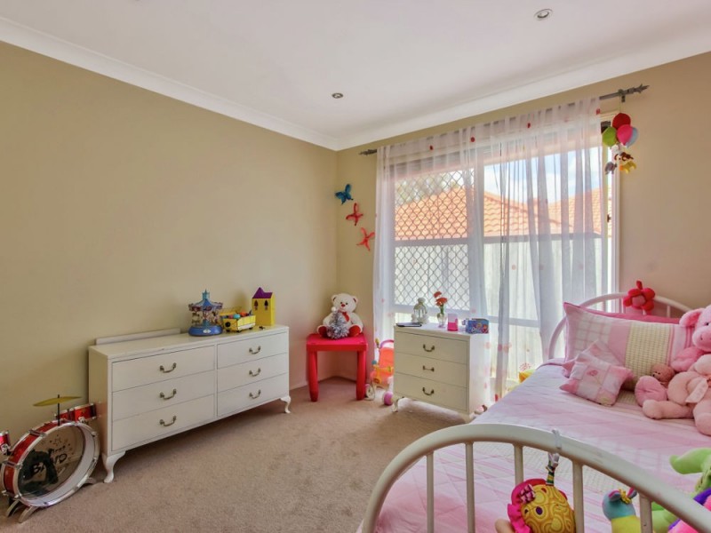 30 Balmoral Place, Forest Lake QLD 4078