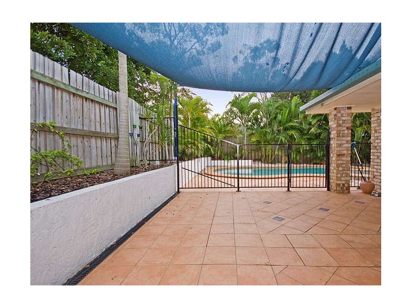 2 Blue Lake Court, Forest Lake QLD 4078