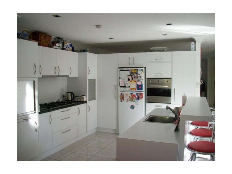 2 Blue Lake Court, Forest Lake QLD 4078