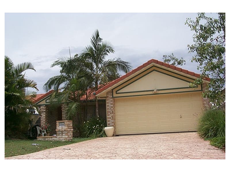 2 Blue Lake Court, Forest Lake QLD 4078