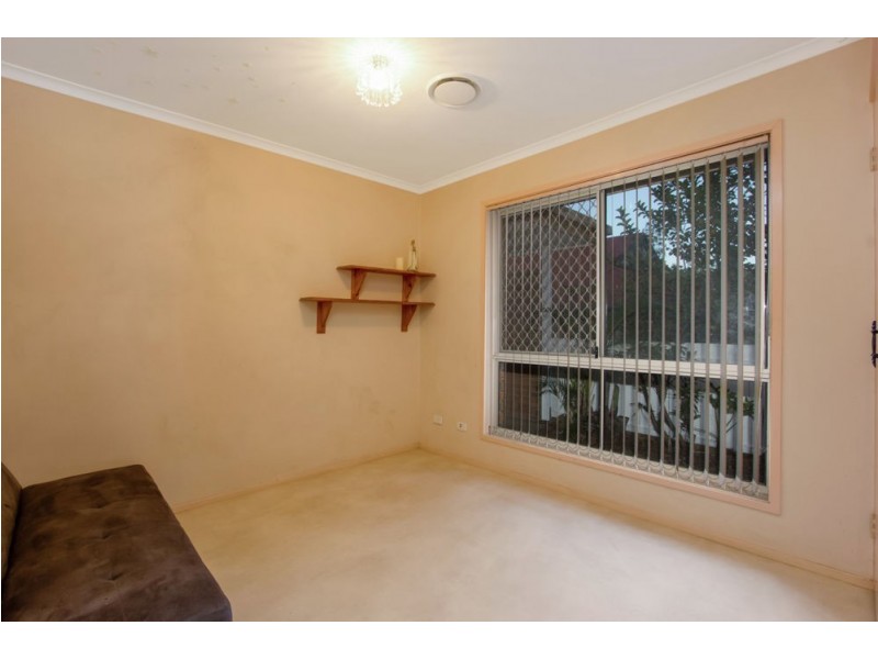 25 Elderslie Place, Forest Lake QLD 4078