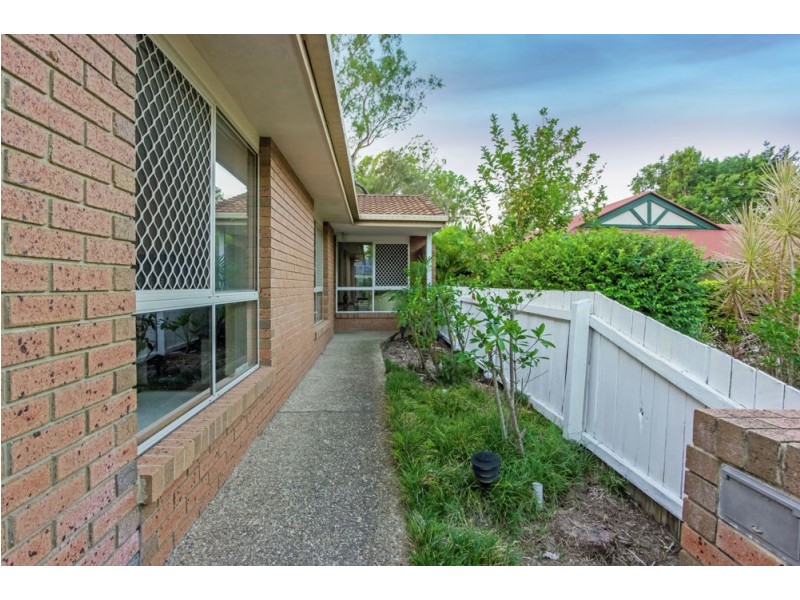 25 Elderslie Place, Forest Lake QLD 4078