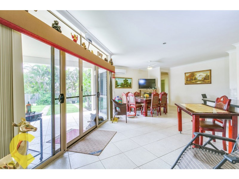 12 Ascot Avenue, Forest Lake QLD 4078