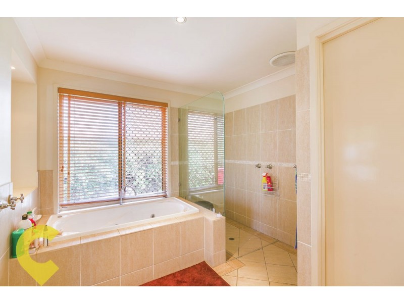 12 Ascot Avenue, Forest Lake QLD 4078