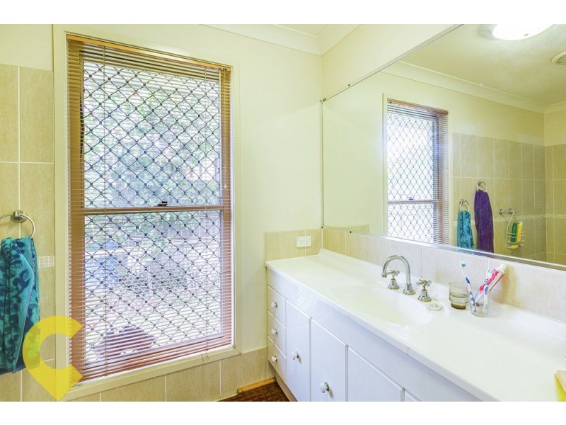 12 Ascot Avenue, Forest Lake QLD 4078