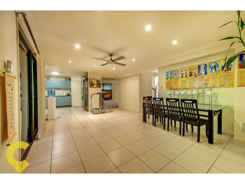 1 Warrumbungle Street, Forest Lake QLD 4078