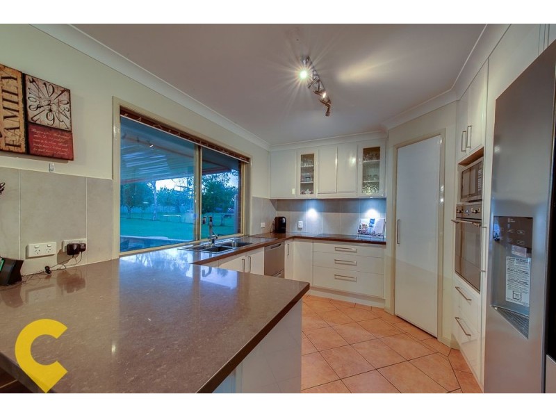 12-16 Bellenden Close, Munruben QLD 4125