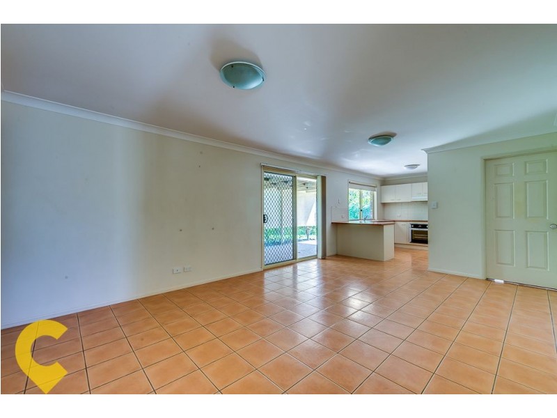 70 Oxford Parade, Forest Lake QLD 4078