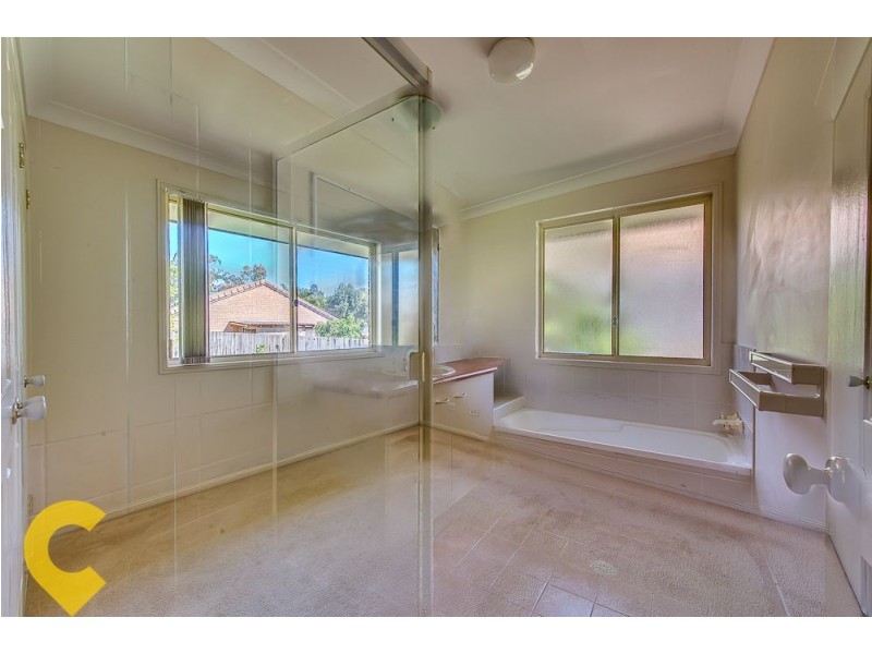 70 Oxford Parade, Forest Lake QLD 4078