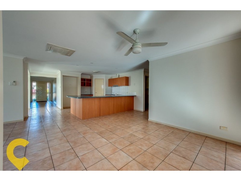14 Parkside Place, Forest Lake QLD 4078