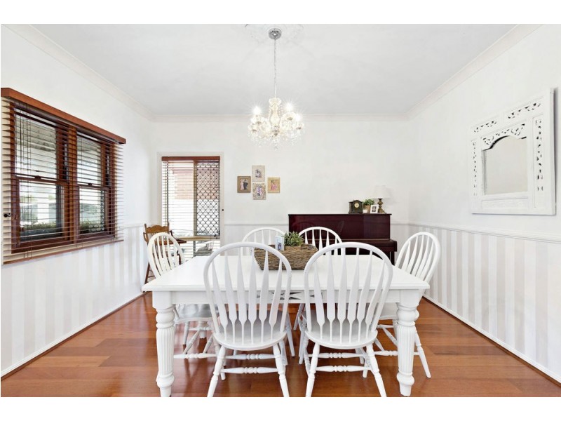 10 Moran Crescent, Forest Lake QLD 4078