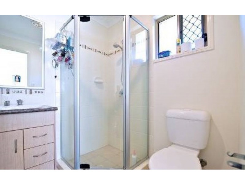 35 Polzin Drive, Goodna QLD 4300