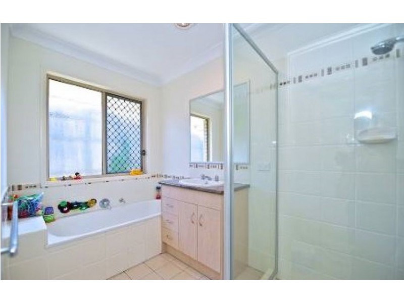 35 Polzin Drive, Goodna QLD 4300