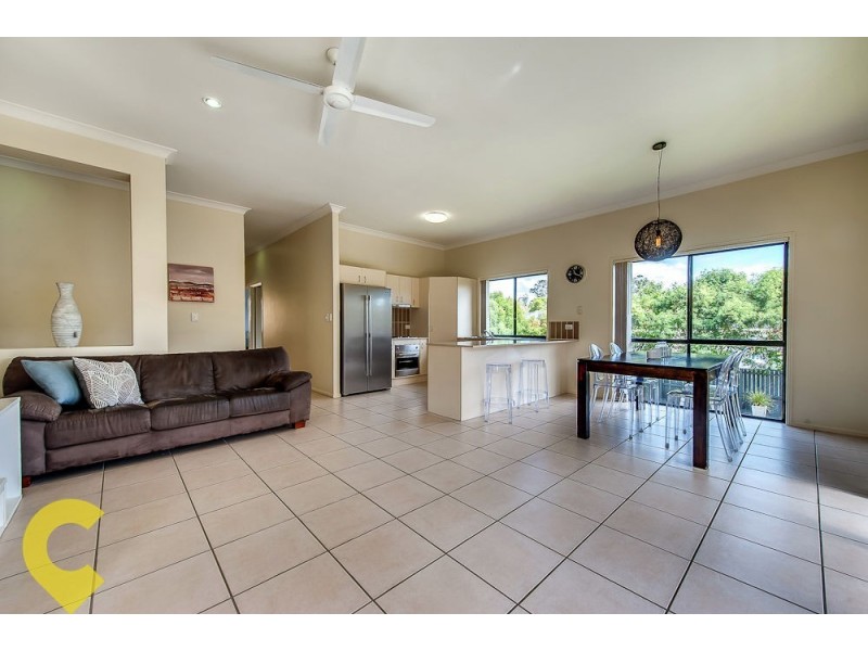 54a Lagoon Cres, Bellbowrie QLD 4070