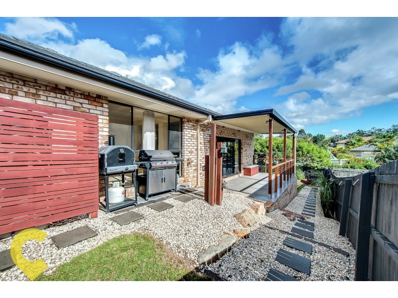 54a Lagoon Cres, Bellbowrie QLD 4070