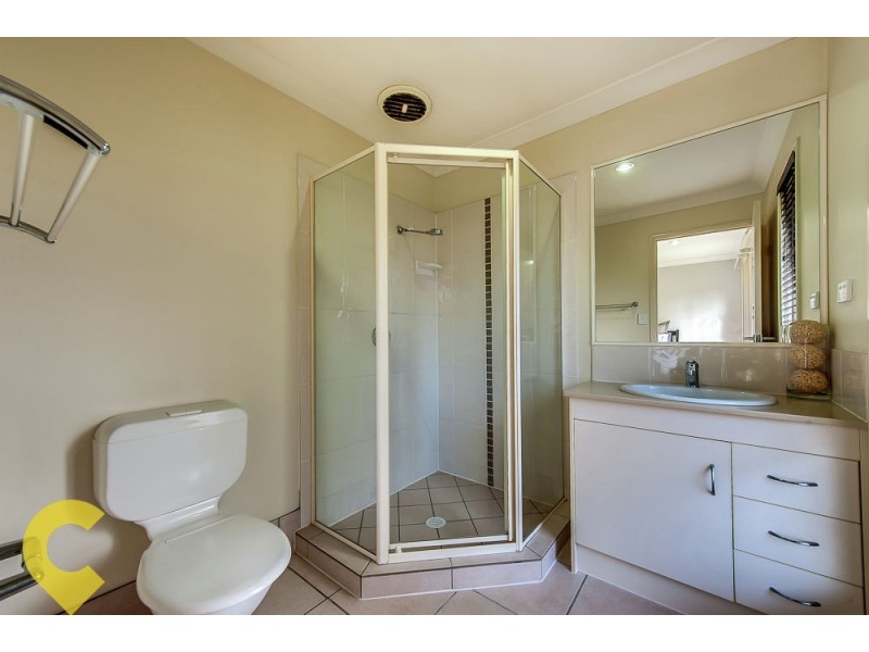 54a Lagoon Cres, Bellbowrie QLD 4070