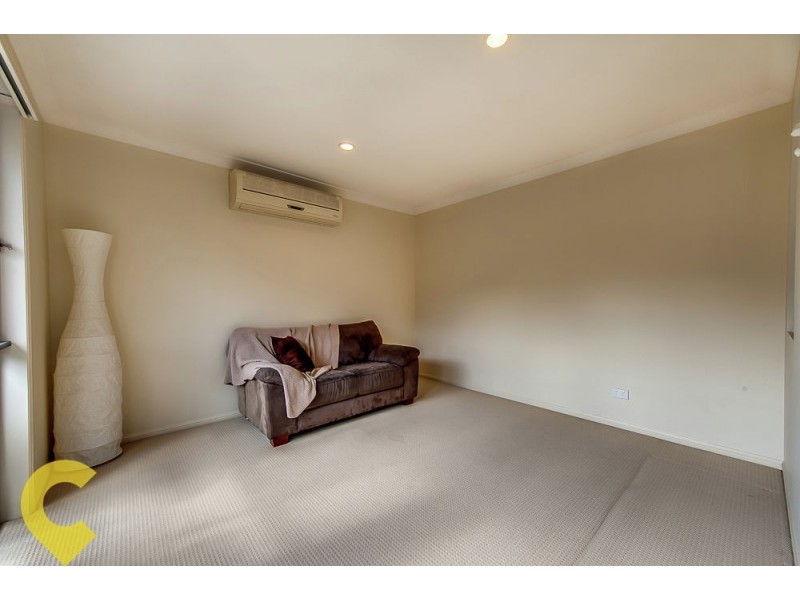 54a Lagoon Cres, Bellbowrie QLD 4070