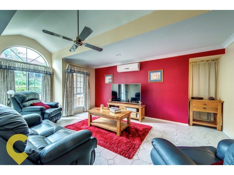 24 Cassatt Place, Forest Lake QLD 4078
