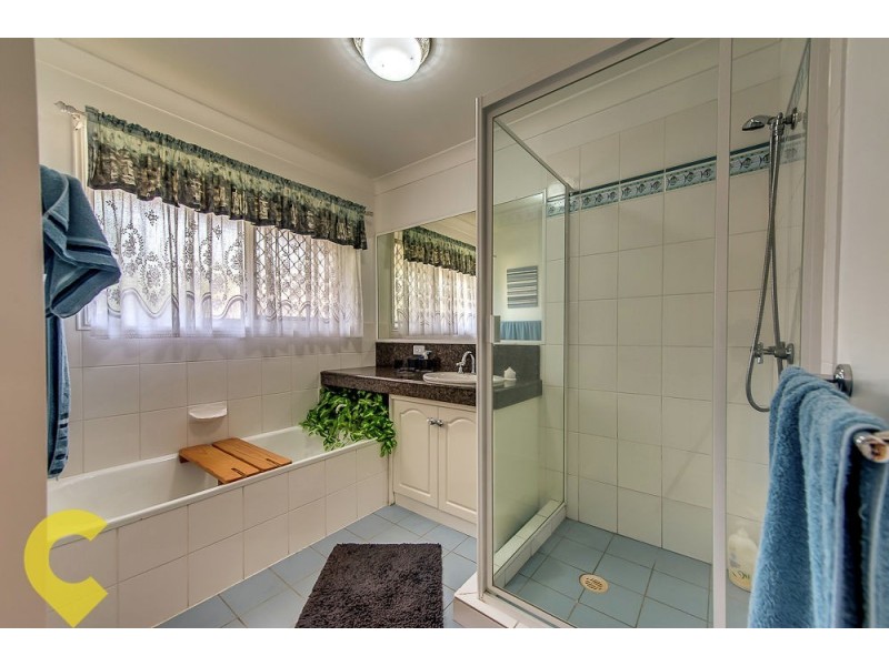 24 Cassatt Place, Forest Lake QLD 4078