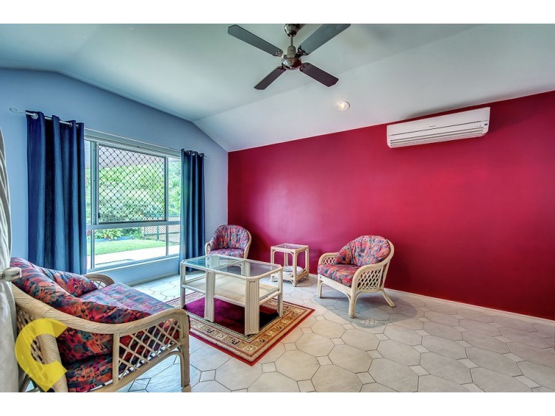 24 Cassatt Place, Forest Lake QLD 4078