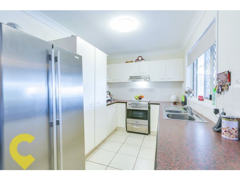 17 Stringybark Street, Regents Park QLD 4118