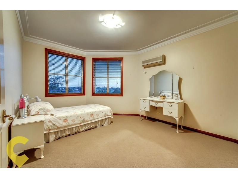 20 Drysdale Street, Mount Ommaney QLD 4074