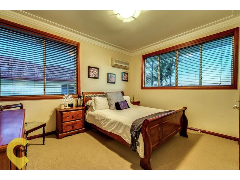 20 Drysdale Street, Mount Ommaney QLD 4074