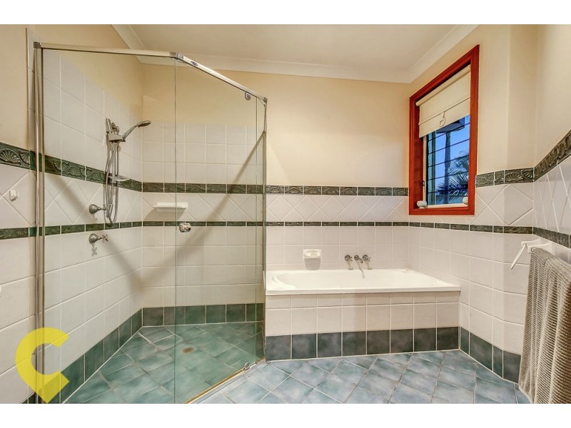 20 Drysdale Street, Mount Ommaney QLD 4074