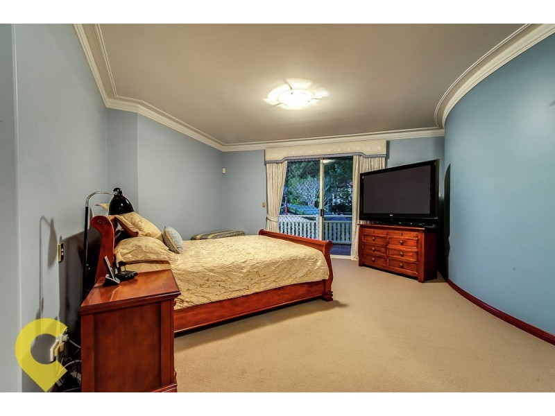 20 Drysdale Street, Mount Ommaney QLD 4074