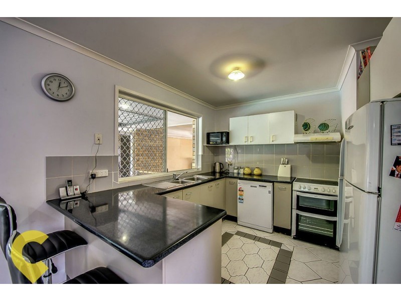 59 Settlers Circuit, Forest Lake QLD 4078