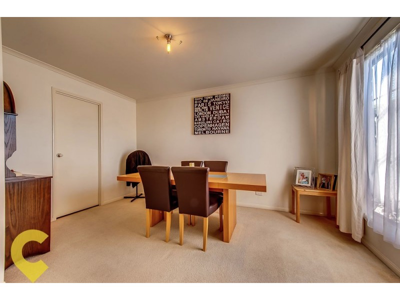 27 Vaucluse Street, Forest Lake QLD 4078