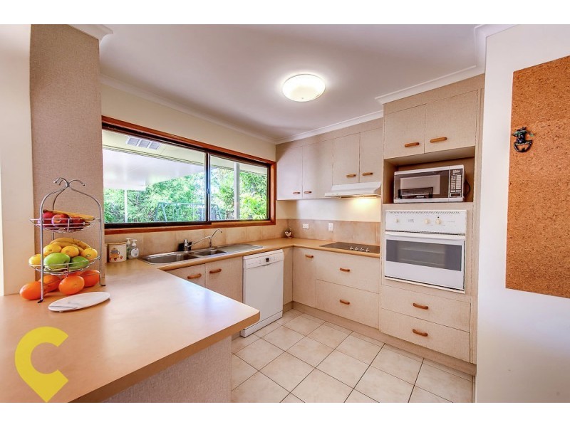 21 Vicki Street, Redbank Plains QLD 4301