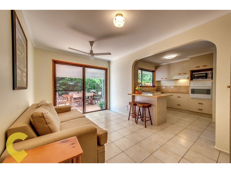 21 Vicki Street, Redbank Plains QLD 4301