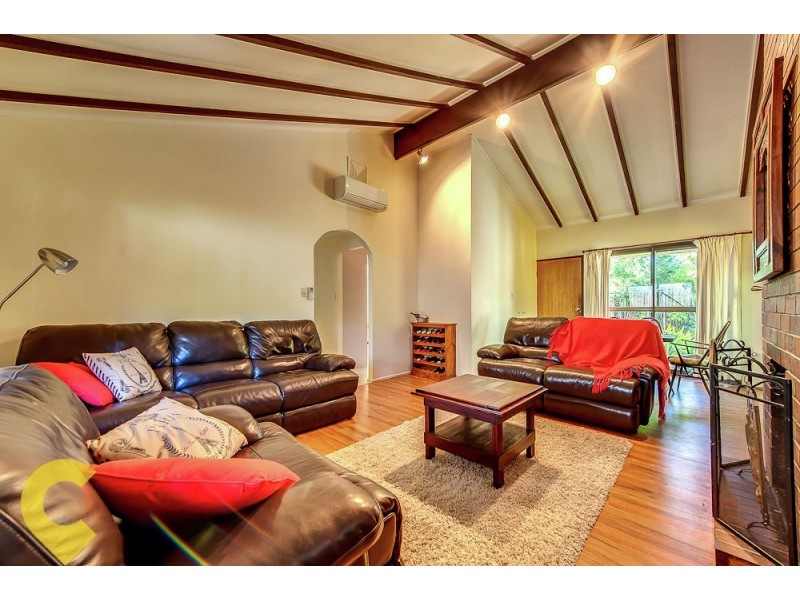 21 Vicki Street, Redbank Plains QLD 4301