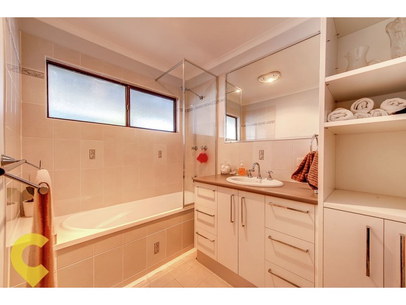 21 Vicki Street, Redbank Plains QLD 4301