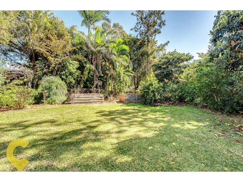 21 Vicki Street, Redbank Plains QLD 4301