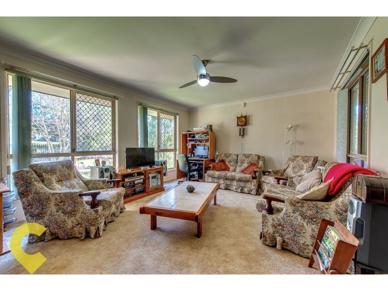 48 Haldham Crescent, Regents Park QLD 4118