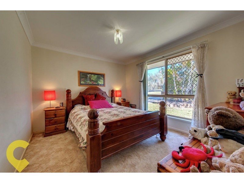 48 Haldham Crescent, Regents Park QLD 4118