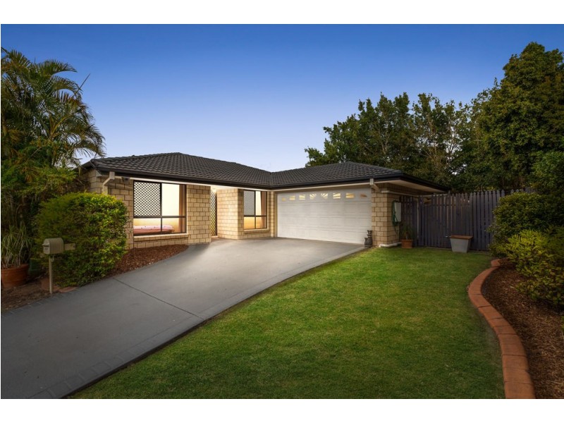 5 Berrington Close, Forest Lake QLD 4078