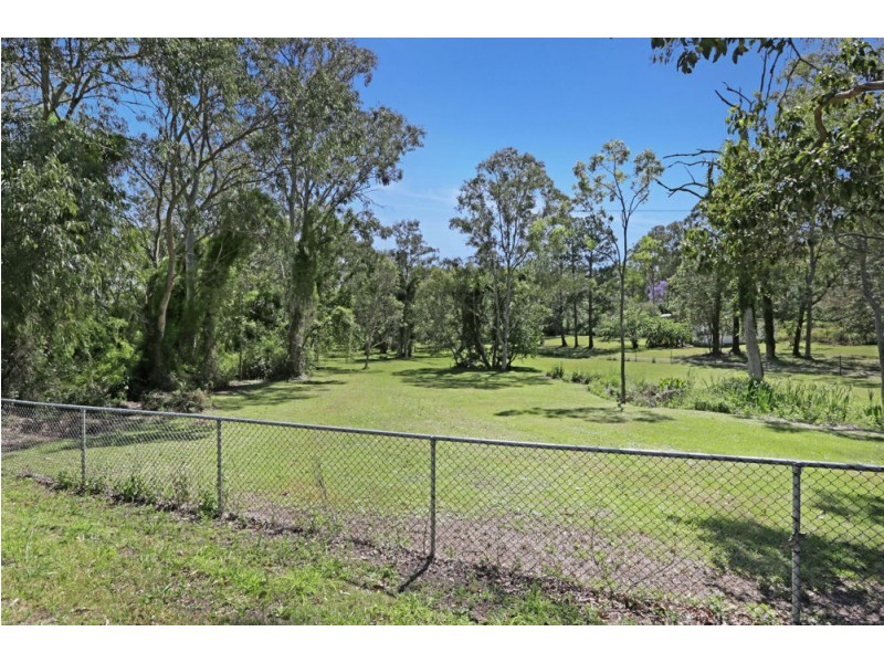 130 Falkland Street, Pallara QLD 4110