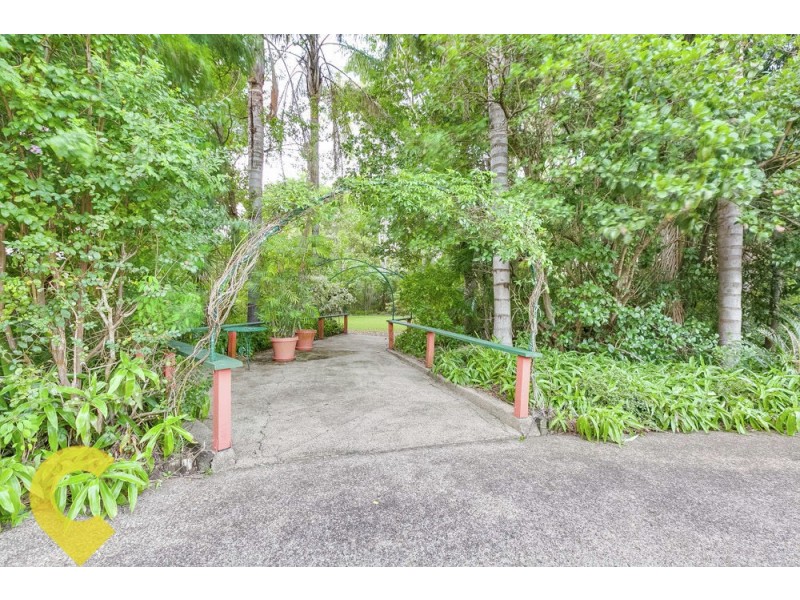 37 Addison Road, Camira QLD 4300